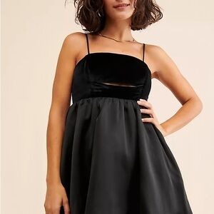 Du Paradis Mixed Media Mini Dress